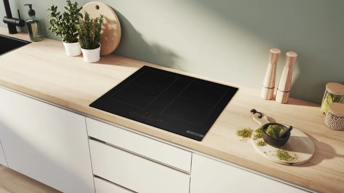 Снимка на Индукционен плот BOSCH  Серия 6 PVQ61CHB1E, 60 cm, Черно мат, монтаж над плот без рамка