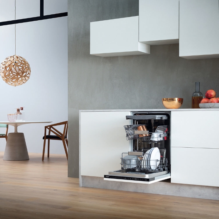 Снимка на Съдомиялна за вграждане Whirlpool WSIP 4O33 PFE