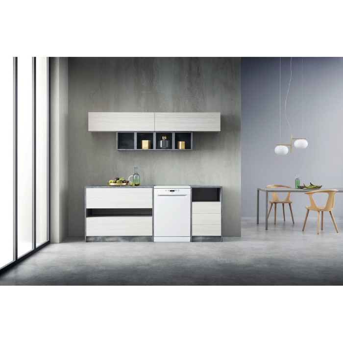 Снимка на Съдомиялна Whirlpool W2FHD624  14  комплекта