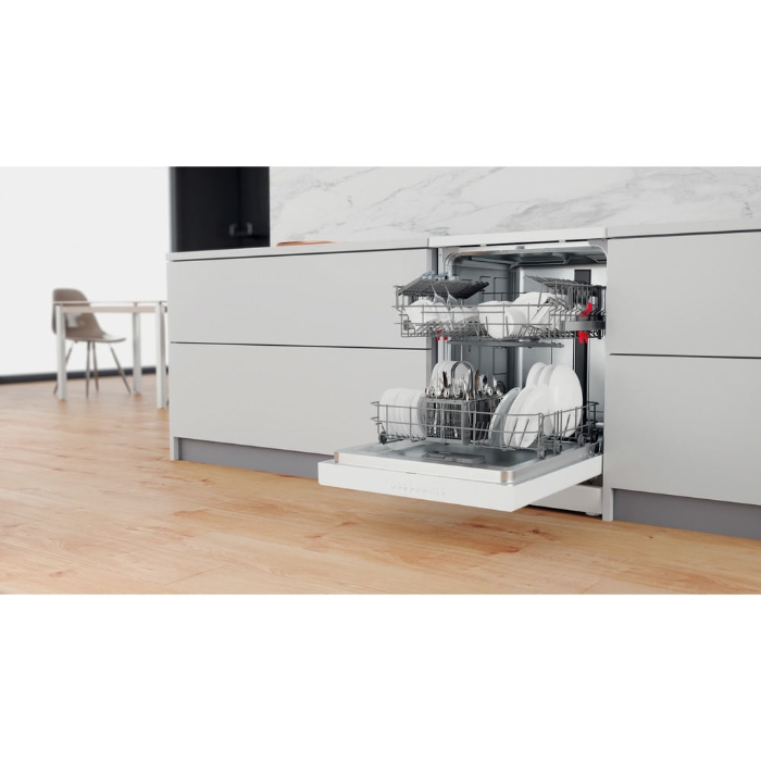 Снимка на Съдомиялна Whirlpool W2FHD624  14  комплекта