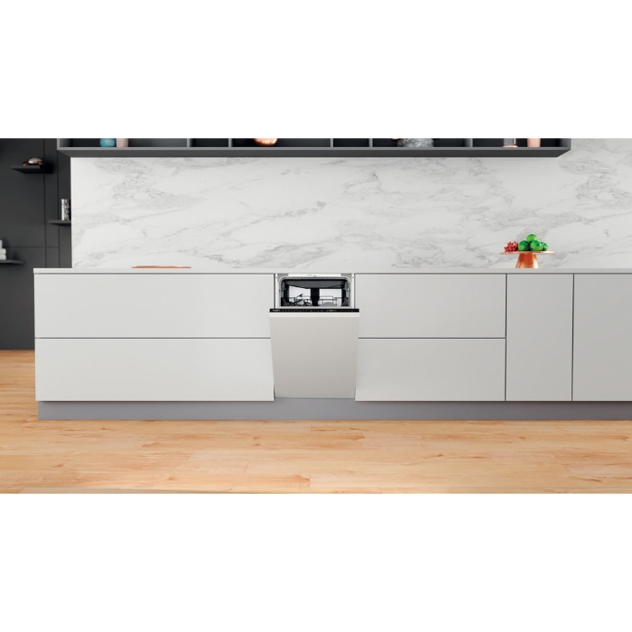 Снимка на Съдомиялна за вграждане Whirlpool WSIP 4O33 PFE